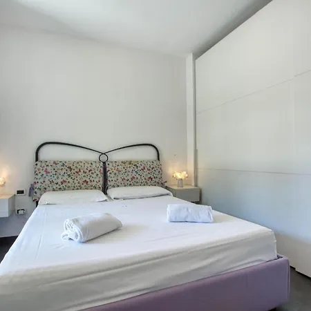 Apartamento Gorgeous In With Wifi